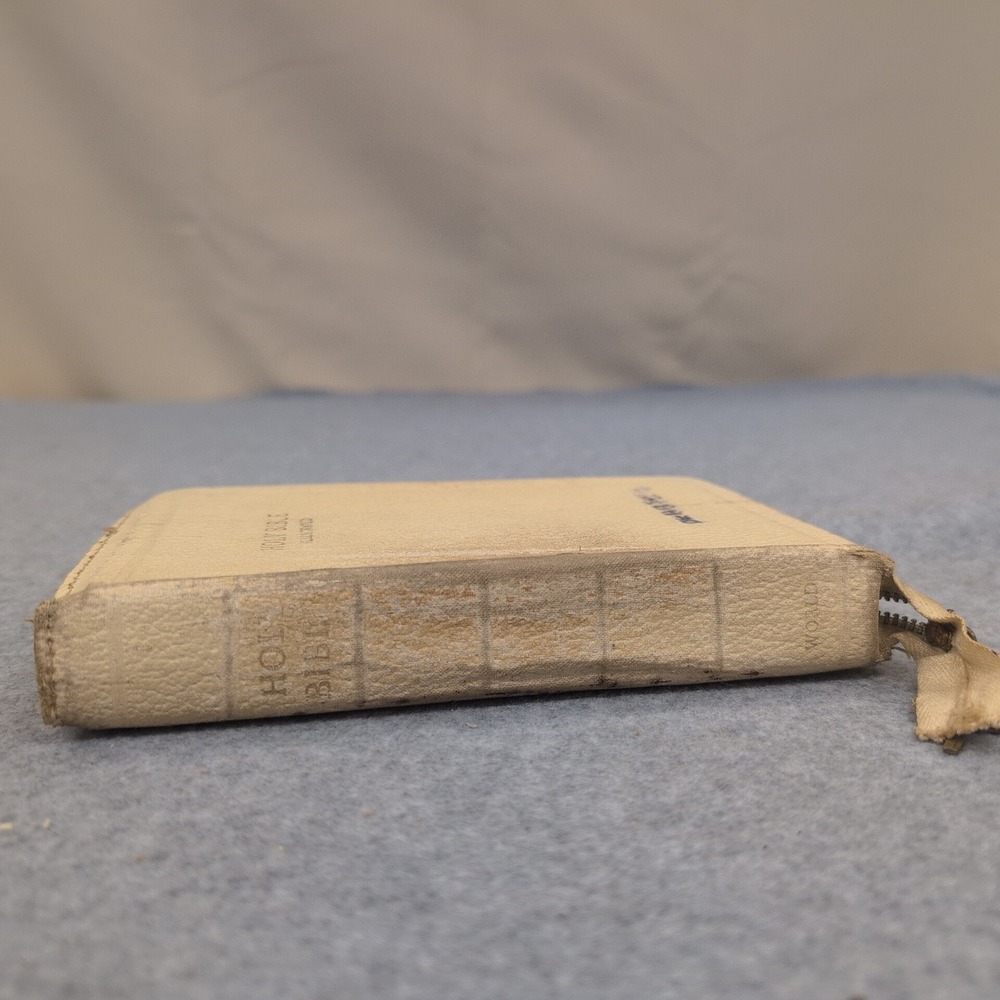 Vintage King James Version Holy Bible World Publishing Zippered White Cover KJV - Picture 2 of 6